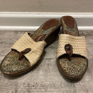 Born Brown Leather & Fabric Wedge Sandals Size 11/ 43 Medium Slip On Shoe